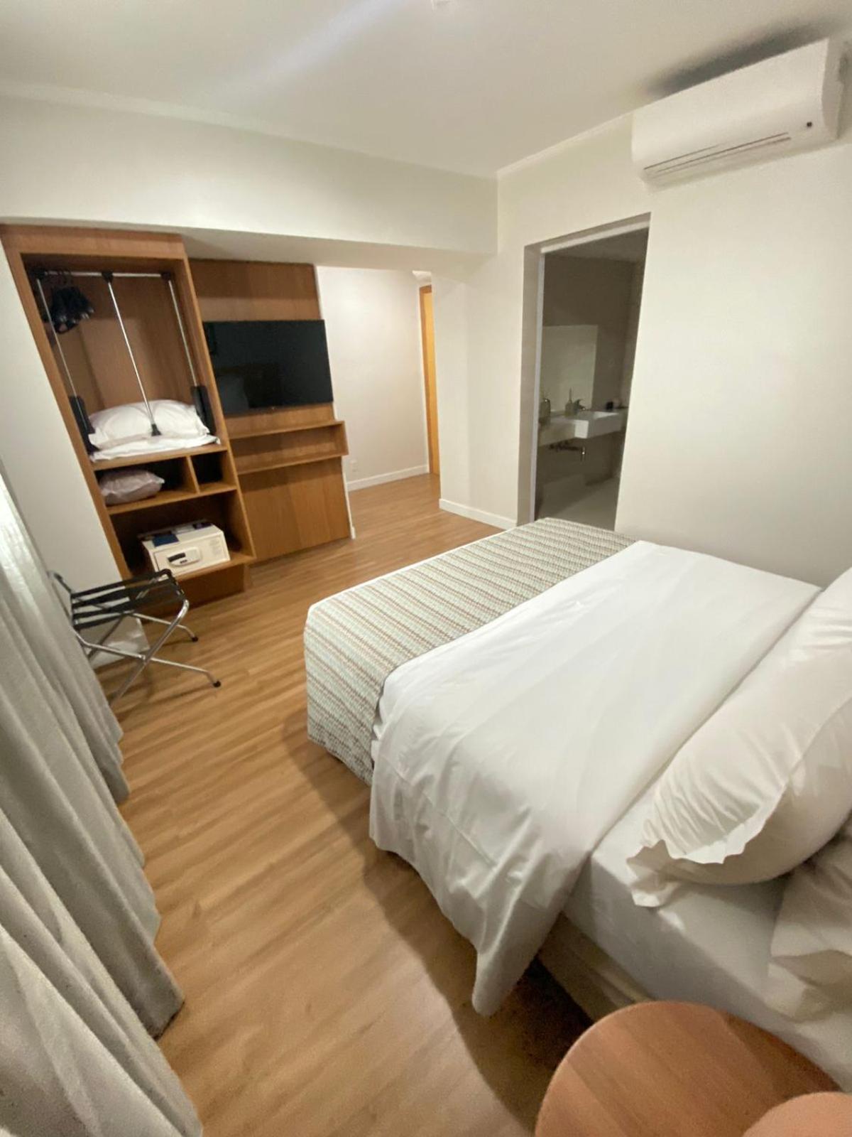 Oitis Hotel ゴイアニア エクステリア 写真
